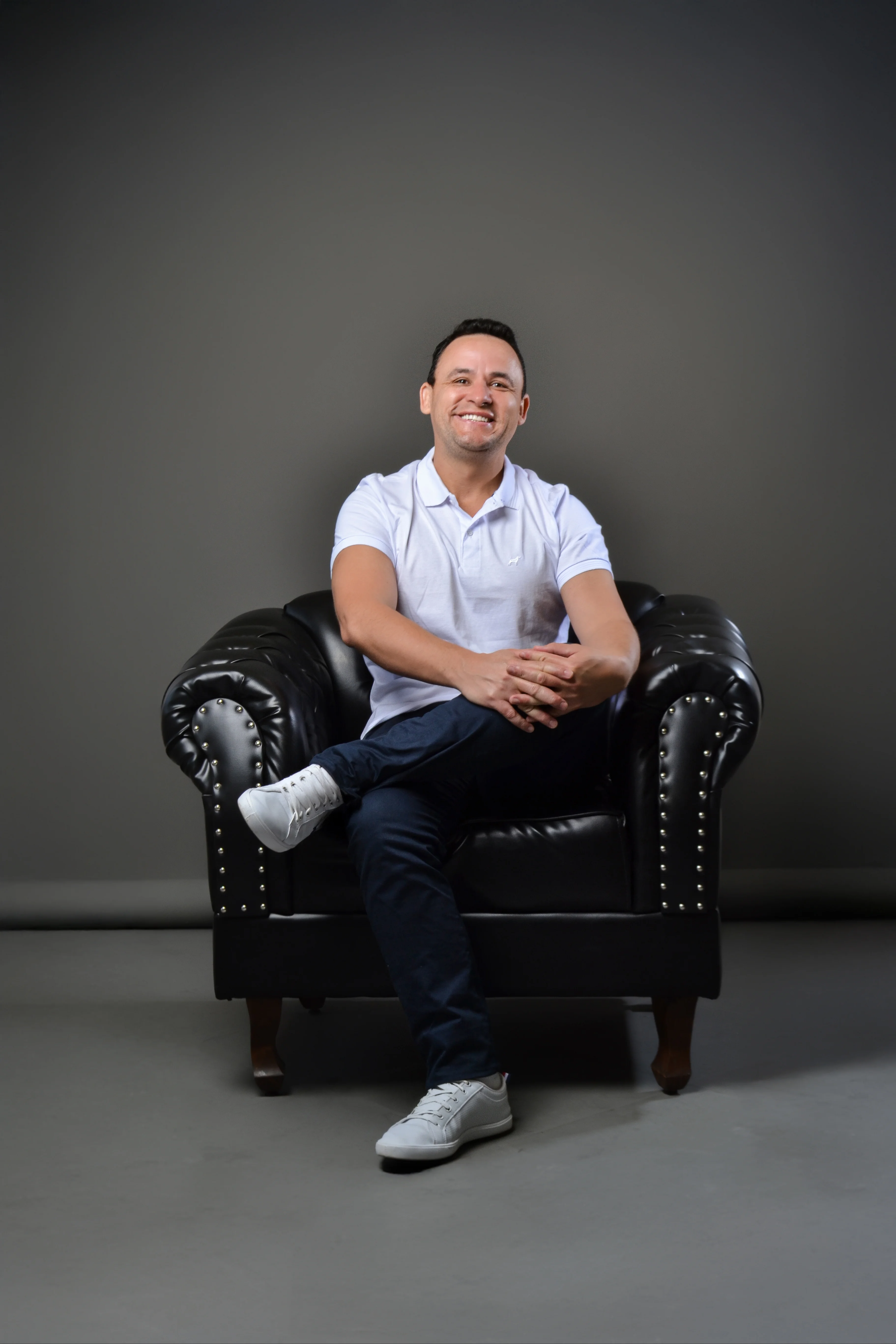 Roni Salomé psicólogo em São José SC atendimento psicológico presencial e online